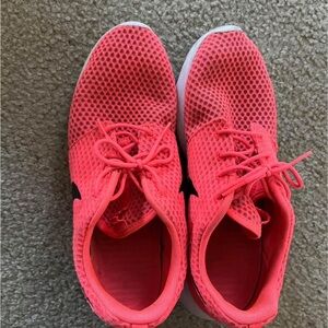 Mens Nike Mesh Sneakers